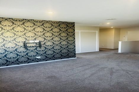 Photo of property in 10 Pakura Street, Pegasus, 7612