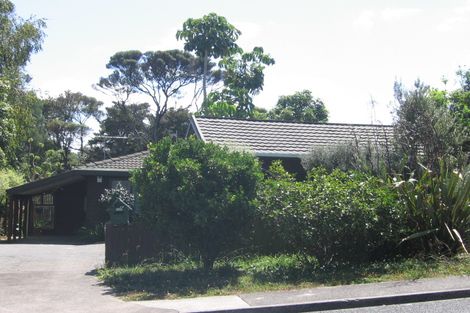 Photo of property in 199 Manuka Road, Bayview, Auckland, 0629