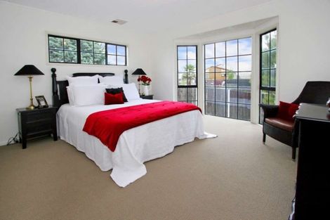 Photo of property in 19 Anglers Way, Wattle Downs, Auckland, 2102