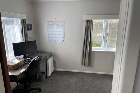 Photo of property in 19 Petherick Crescent, Johnsonville, Wellington, 6037