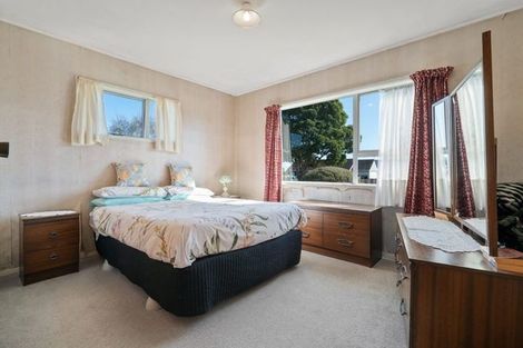 Photo of property in 44 Burundi Avenue, Clendon Park, Auckland, 2103
