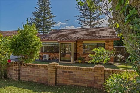 Photo of property in 1a Forest Glen, Orewa, 0931