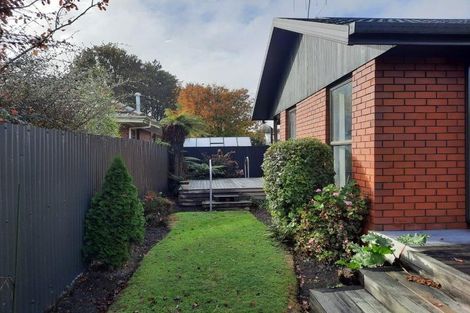 Photo of property in 2 Barrington Street, Somerfield, Christchurch, 8024
