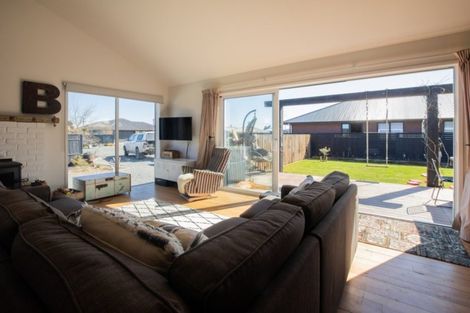 Photo of property in 9e Union Street, Winton, 9720