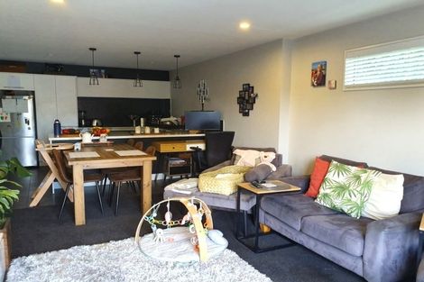 Photo of property in 4/2 Dyers Pass Road, Cashmere, Christchurch, 8022