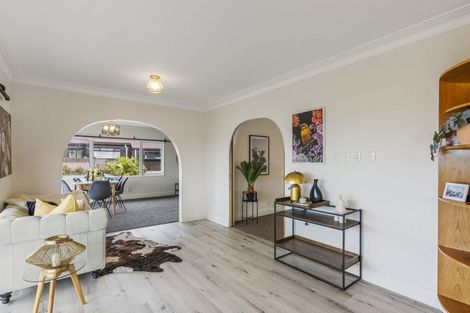 Photo of property in 35 Gretel Place, Hillcrest, Auckland, 0627