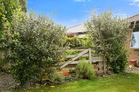 Photo of property in 18 Brancaster Place, Cambridge, 3434