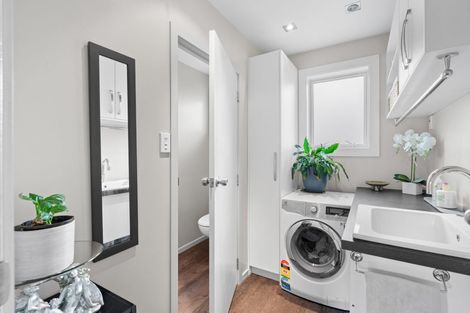 Photo of property in 25 Hillcrest Place, Avonhead, Christchurch, 8042