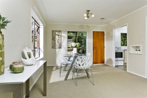 Photo of property in 2/149 Chivalry Road, Glenfield, Auckland, 0629