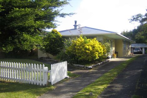 Photo of property in 20 Chums Road, Paraparaumu Beach, Paraparaumu, 5032