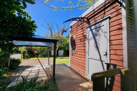 Photo of property in 9 Milton Terrace, Picton, 7220