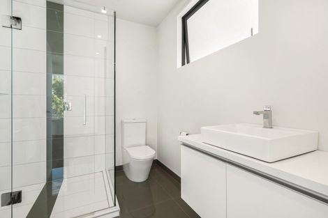 Photo of property in 5 Bovett Place, Wanaka, 9305