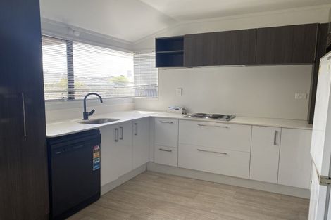 Photo of property in 64 Pomaria Road, Henderson, Auckland, 0610