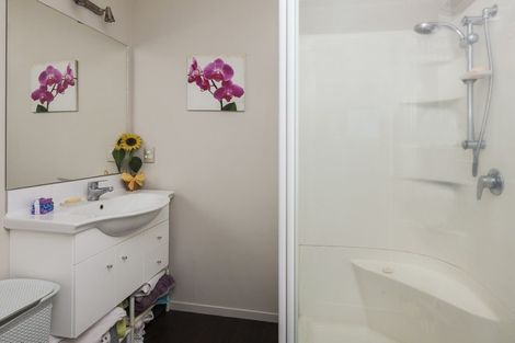 Photo of property in 18 Henley Green, Northwood, Christchurch, 8051