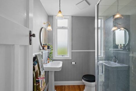 Photo of property in 61 Frankley Road, Westown, New Plymouth, 4310