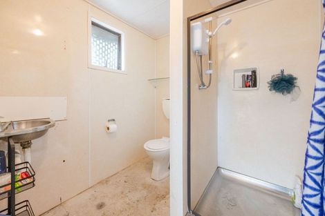 Photo of property in 11 Holden Avenue, Haumoana, 4102