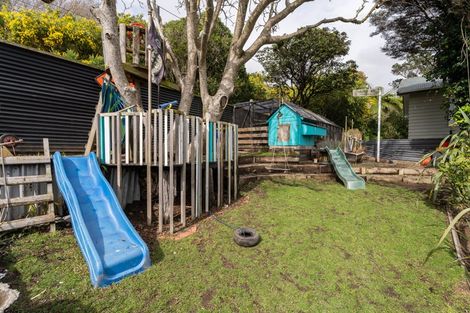 Photo of property in 5 Takutai Road, Pukerua Bay, 5026