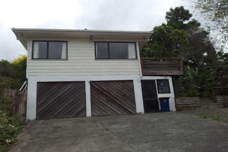Photo of property in 2/59 Athena Drive, Totara Vale, Auckland, 0629