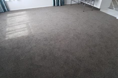 Photo of property in 2/211 Forrest Hill Road, Forrest Hill, Auckland, 0620