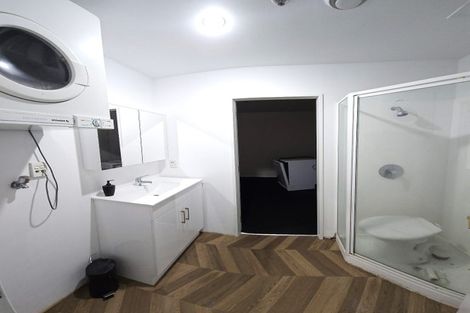 Photo of property in Courtenay Apartments, 413/120 Courtenay Place, Te Aro, Wellington, 6011