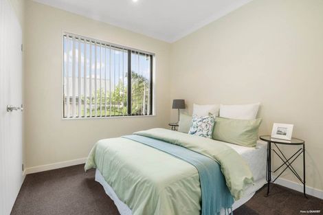 Photo of property in 17 Ohau Court, Fairview Heights, Auckland, 0632