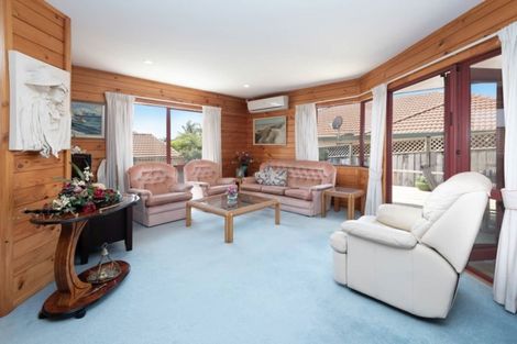 Photo of property in 2/22 Mission View Drive, Northpark, Auckland, 2013