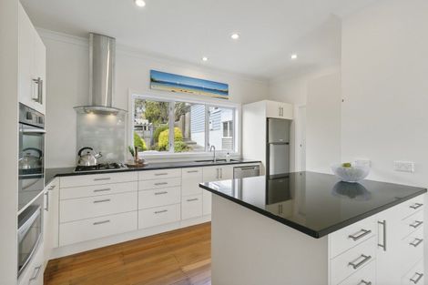 Photo of property in 62 Jubilee Road, Khandallah, Wellington, 6035