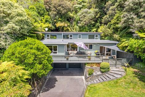 Photo of property in 50 Ngahere Street, Stokes Valley, Lower Hutt, 5019