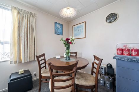 Photo of property in 4 Rimu Street, Levin, 5510