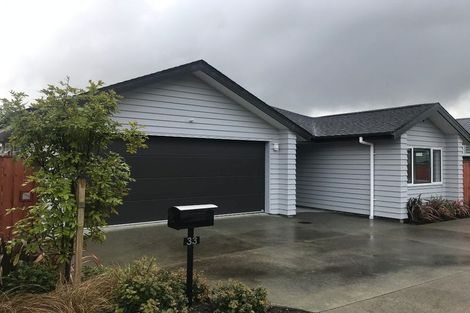 Photo of property in 33 Nobilo Road, Kumeu, 0810