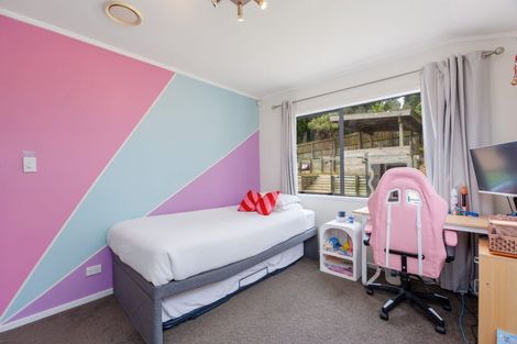 Photo of property in 44 Bayside Drive, Browns Bay, Auckland, 0630