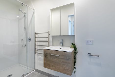 Photo of property in 8/25 Jabuka Street, Glen Eden, Auckland, 0602