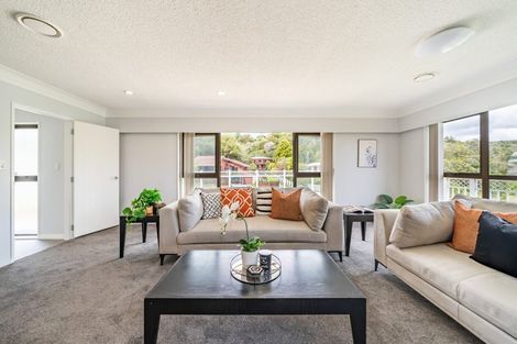 Photo of property in 7 King Charles Drive, Kingsley Heights, Upper Hutt, 5018