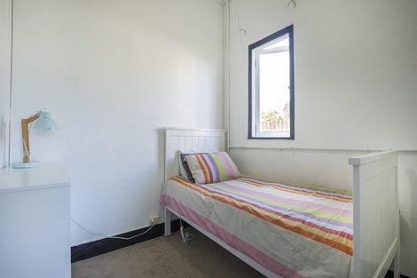 Photo of property in 187 Blockhouse Bay Road, Avondale, Auckland, 0600
