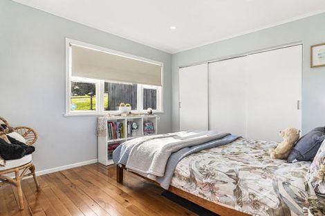 Photo of property in 10 Patons Road, Howick, Auckland, 2014