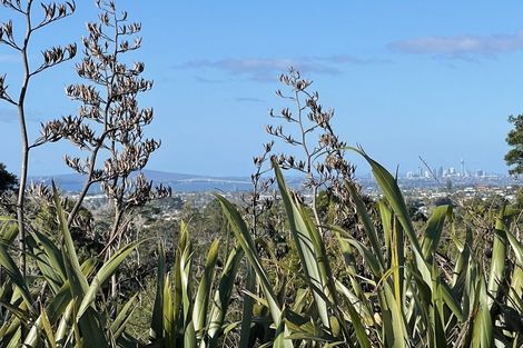 Photo of property in 48 Christian Road, Swanson, Auckland, 0614