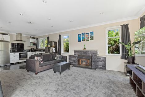 Photo of property in 102 Taikata Road, Te Atatu Peninsula, Auckland, 0610