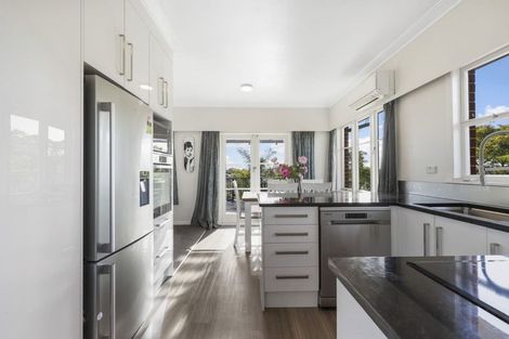 Photo of property in 59a Livingstone Avenue, Nawton, Hamilton, 3200