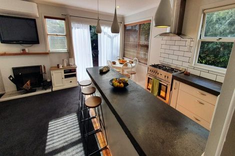 Photo of property in 2/34 Valley View Road, Glenfield, Auckland, 0629