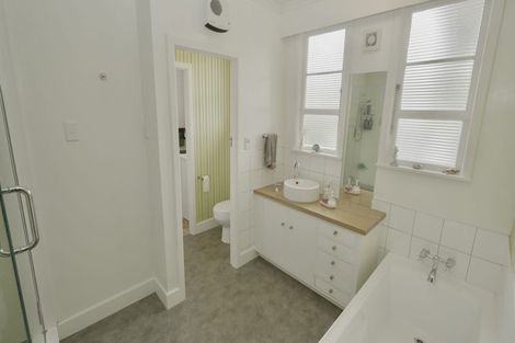 Photo of property in 387 Albert Street, Hokowhitu, Palmerston North, 4410