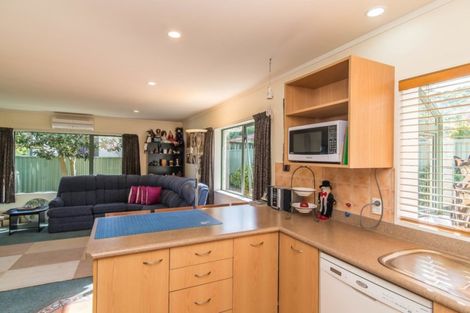 Photo of property in 182d Raumati Road, Raumati Beach, Paraparaumu, 5032