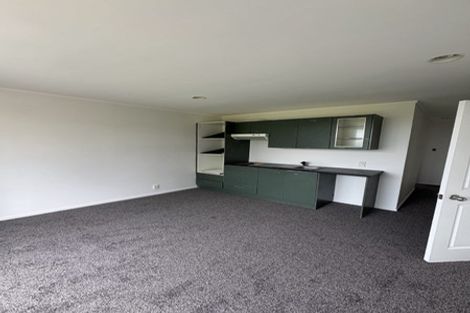 Photo of property in 1/127 Bucklands Beach Road, Bucklands Beach, Auckland, 2012