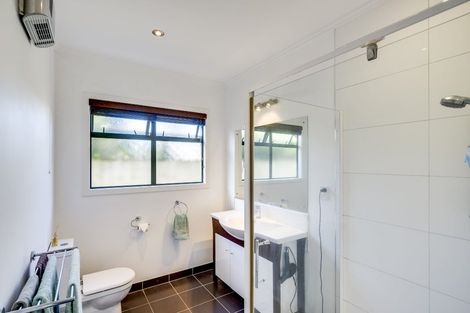 Photo of property in 15a Harpham Street, Taradale, Napier, 4112