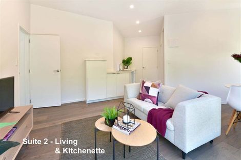 Photo of property in 299 Whangaparaoa Road, Red Beach, 0932