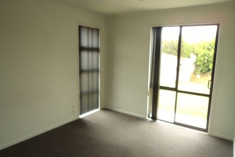 Photo of property in 9 Te Ironui Place, Huntington, Hamilton, 3210