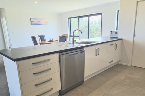 Photo of property in 635 Golden Stairs Road, Mareretu, Maungaturoto, 0589