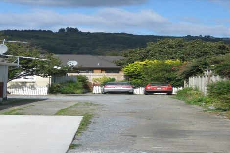 Photo of property in 3/4 Granville Street, Silverstream, Upper Hutt, 5019
