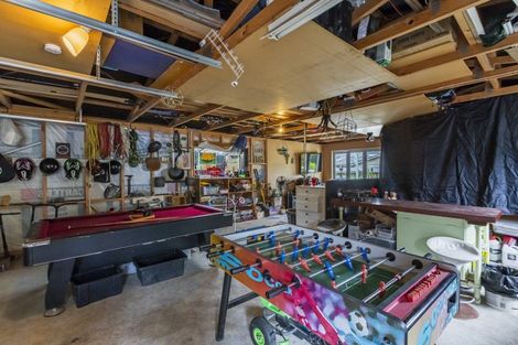 Photo of property in 243 State Highway 2, Clive, 4102