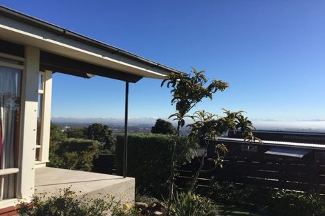 Photo of property in 304 Cannon Hill Crescent, Mount Pleasant, Christchurch, 8081