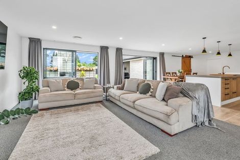 Photo of property in 8 Perendale Place, Kirwee, 7571